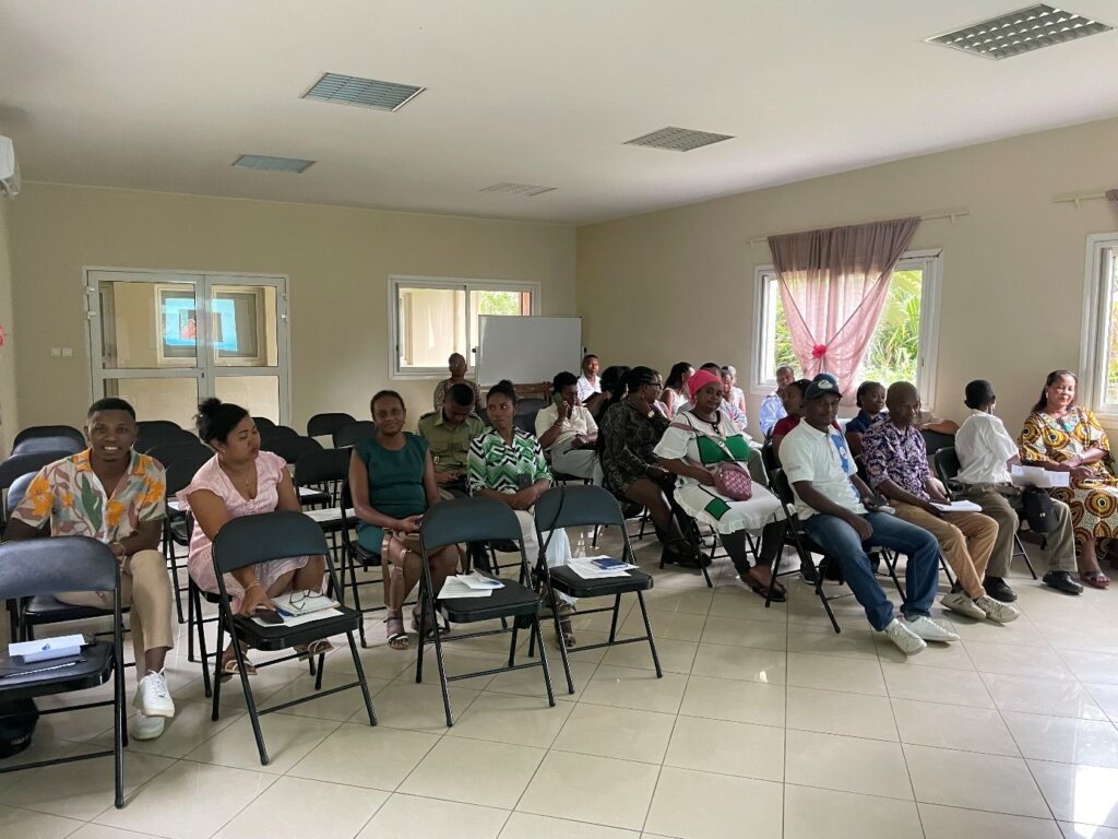 Participants à une sensibilisation sur l’alcool